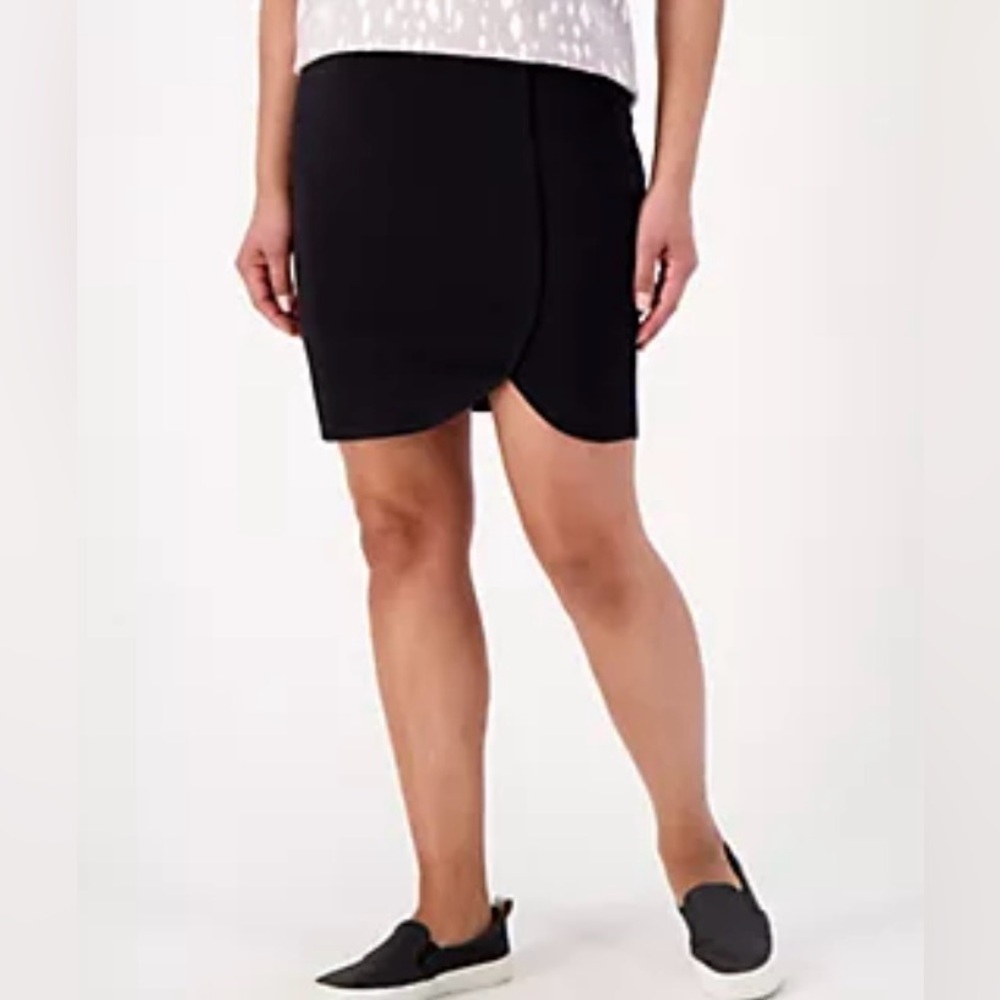 Belle by Kim Gravel Womens L Tulip Hem Skort Black Stretch Lightweight
